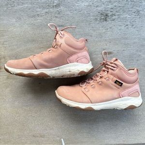 Teva Waterproof Clay Pink Hiking boots